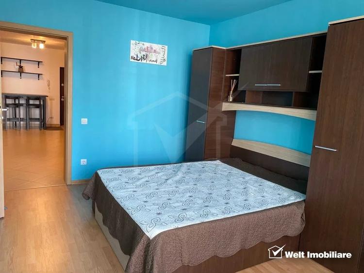 Apartament cu 3 camere decomandat, mobilat în Florești