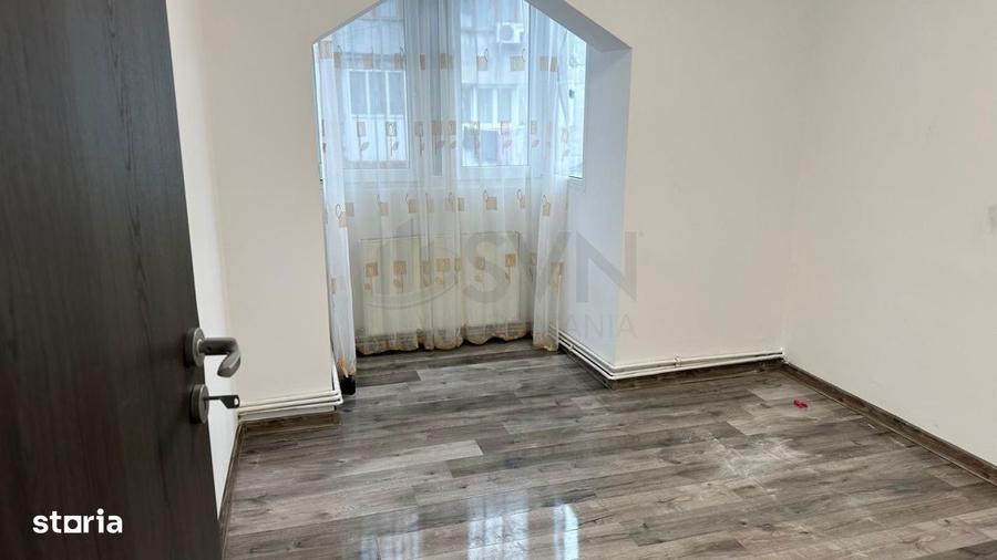 Apartament cu 4 camere în Ferentari