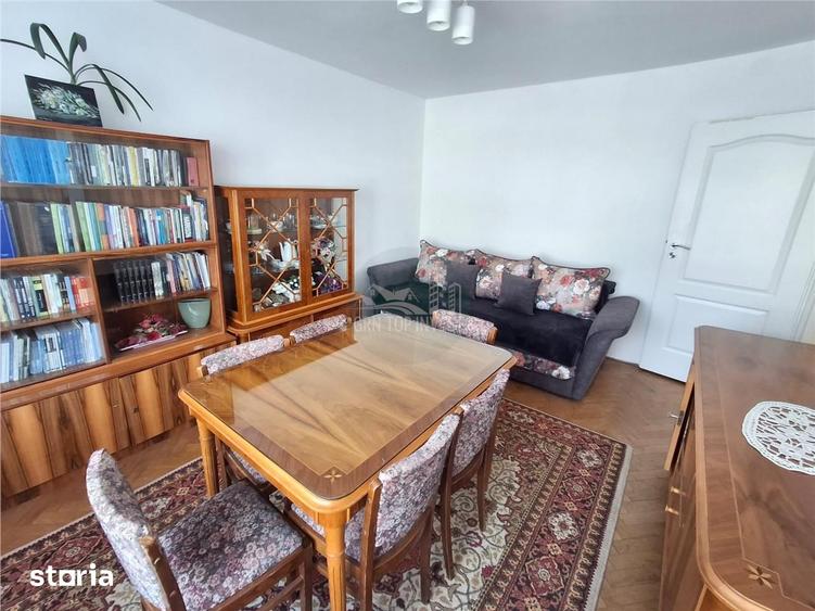Apartament cu 2 camere decomandat în Terezian