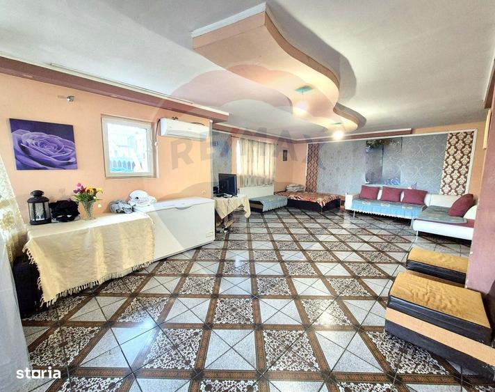 Casă cu 3 camere în Mogoșoaia