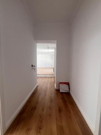 Casă individuală cu 3 camere cu Canalizare în Bucureștii Noi