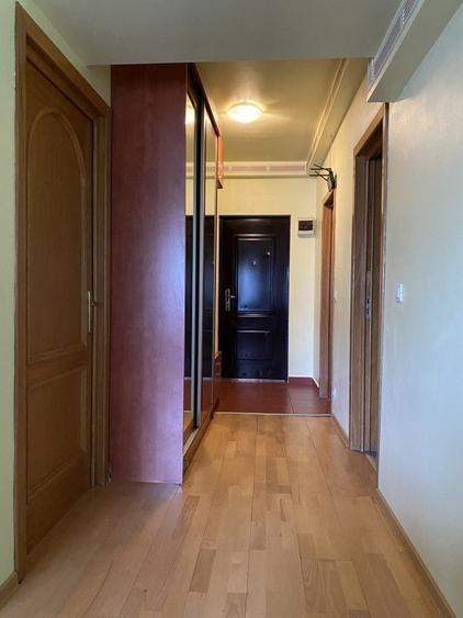 Apartament cu 3 camere decomandat în Nicolae Grigorescu