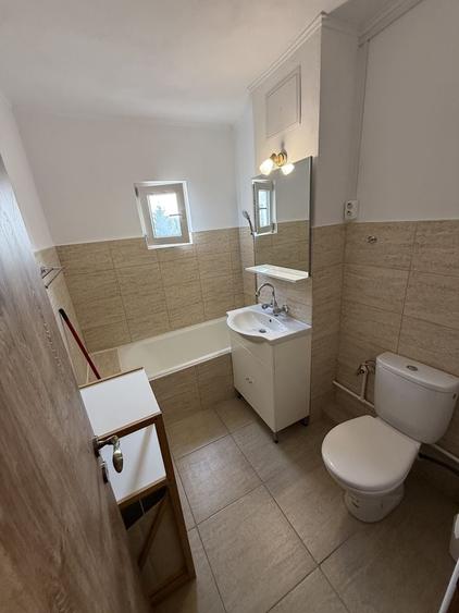Apartament cu 2 camere decomandat în Exterior Vest