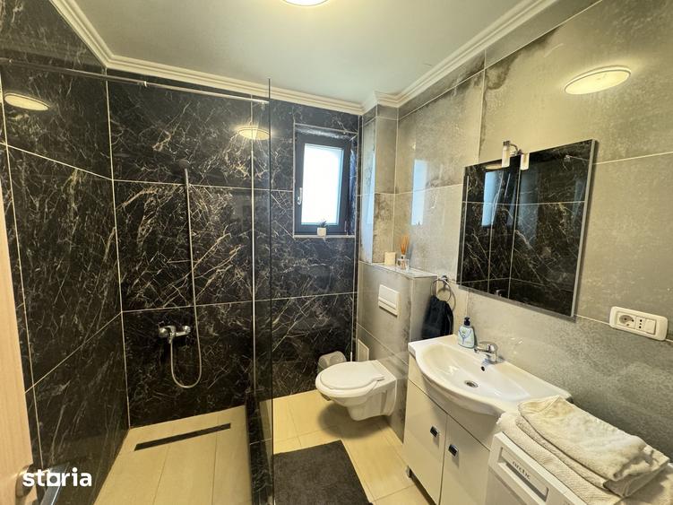 Apartament cu 3 camere decomandat în UTA