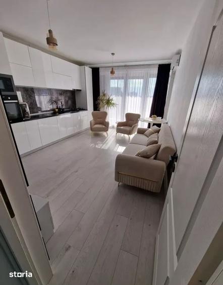 Apartament cu 3 camere decomandat în Nord