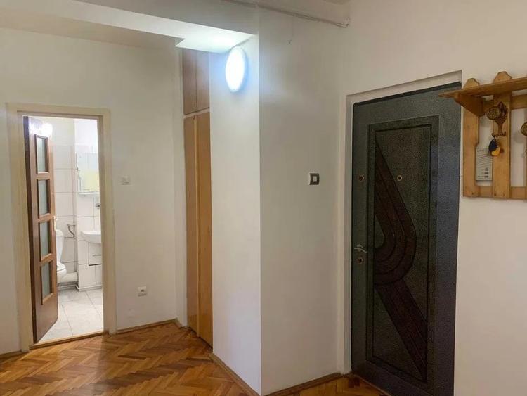 Garsonieră decomandată, mobilată în Zorilor