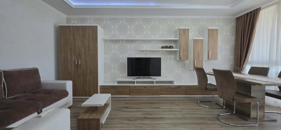Apartament cu 2 camere decomandat în Decebal