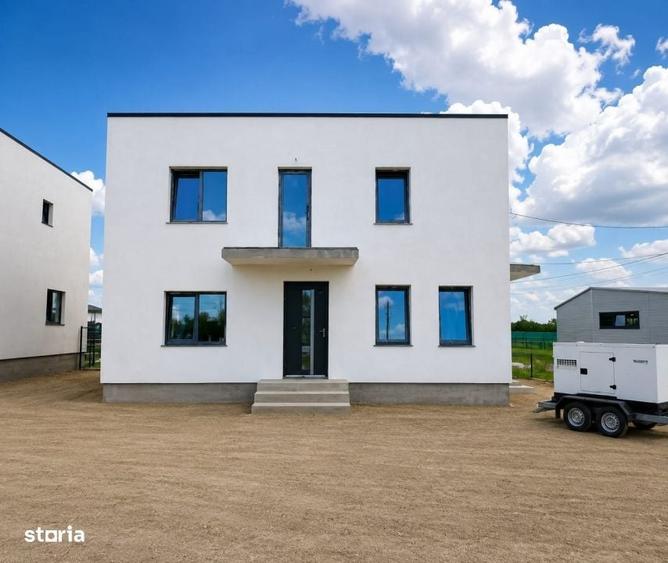 Casă cu 4 camere în Albota