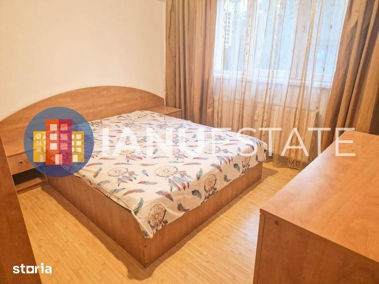 Titan 15` Metrou Basarabia Parc IOR Arena Nationala Parcare - 3