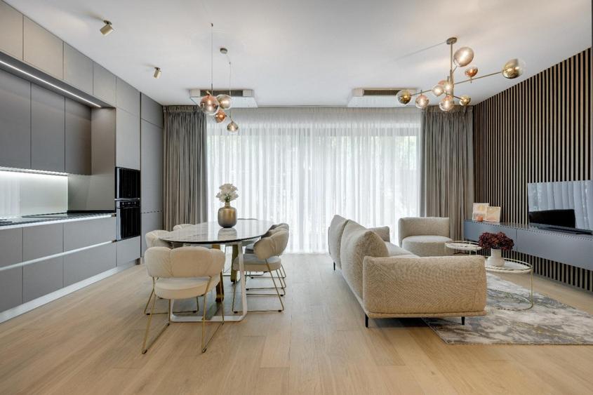 Apartament cu 3 camere decomandat în Voluntari