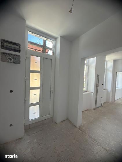 Casă cu 3 camere cu Teren 290 Mp în Central