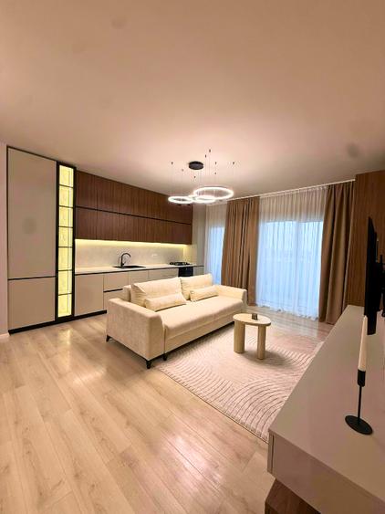 Apartament cu 2 camere semidecomandat în Florești