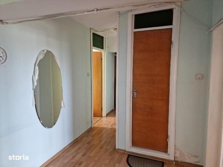 Apartament 3 camere cu loc de parcare in zona Stefan Cel Mare 5 min de - 7