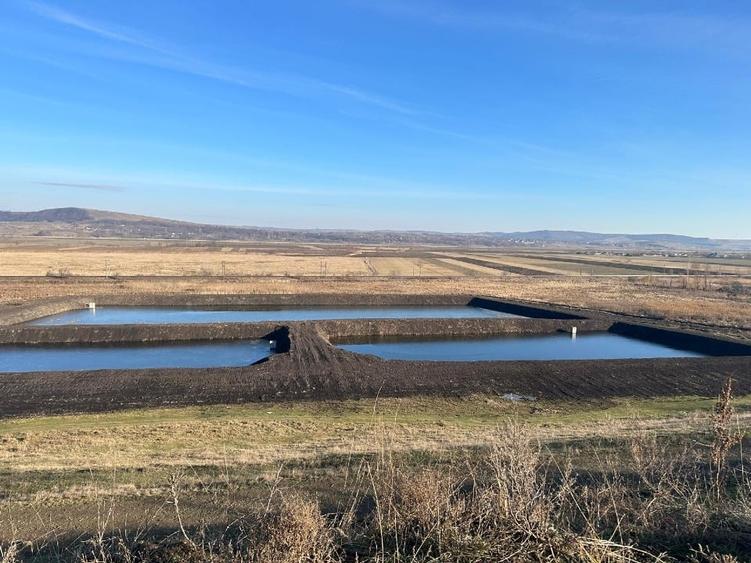 Teren intravilan de 19000 mp, în Lespezi
