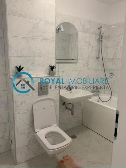Apartament cu 3 camere decomandat, mobilat în Albert