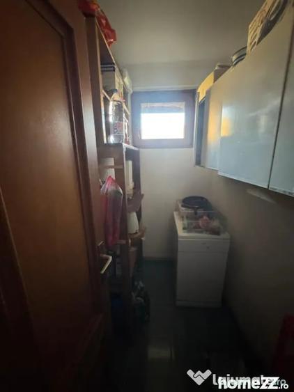 Casă cu 4 camere cu Teren 1000 Mp în Firiza