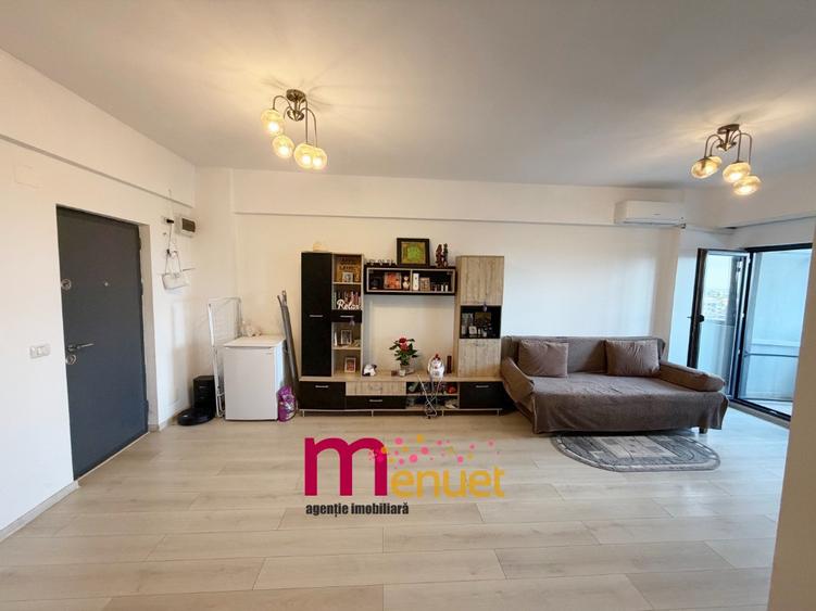 Apartament cu 2 camere decomandat în Peco
