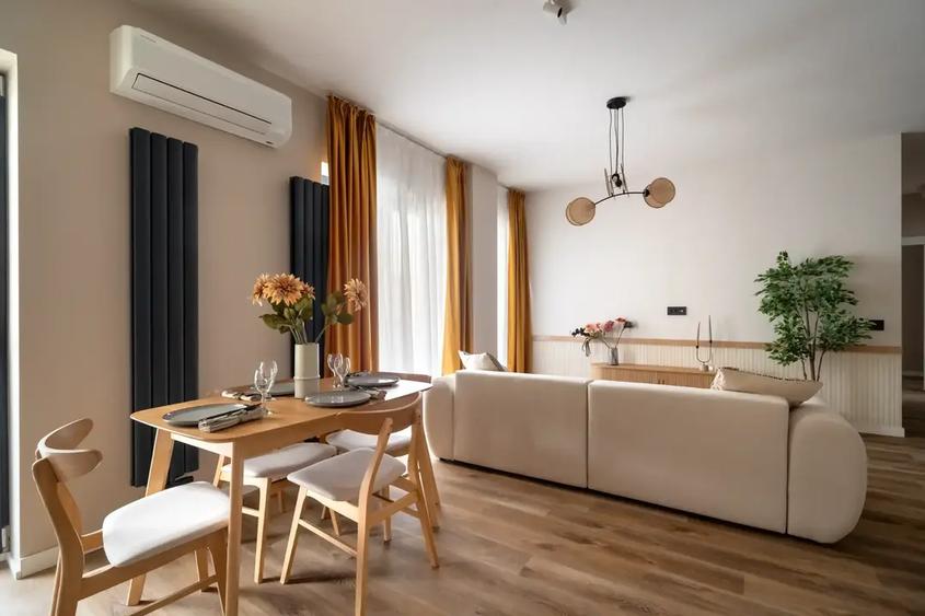 Apartament cu 3 camere decomandat, mobilat în Voluntari