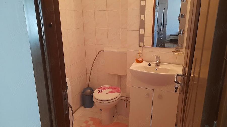 Apartament cu 3 camere decomandat în Soarelui