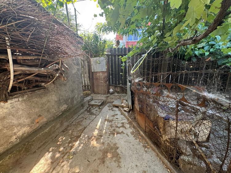 Teren Construcții intravilan de 330 mp, în Tomis III