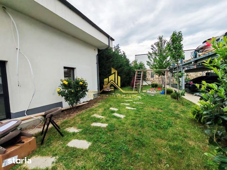 Casă cu 3 camere cu Canalizare în Central