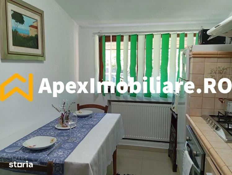 Apartament cu 3 camere decomandat în Ferentari