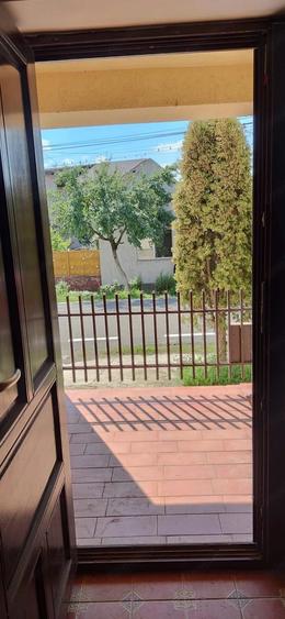 Casă cu Teren 200 Mp în Central