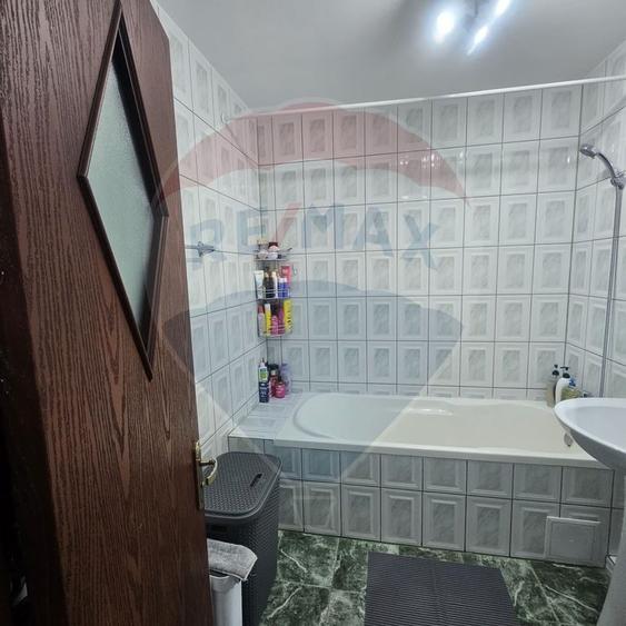 Vanazre Ap 2 camere in zona Titan - 4