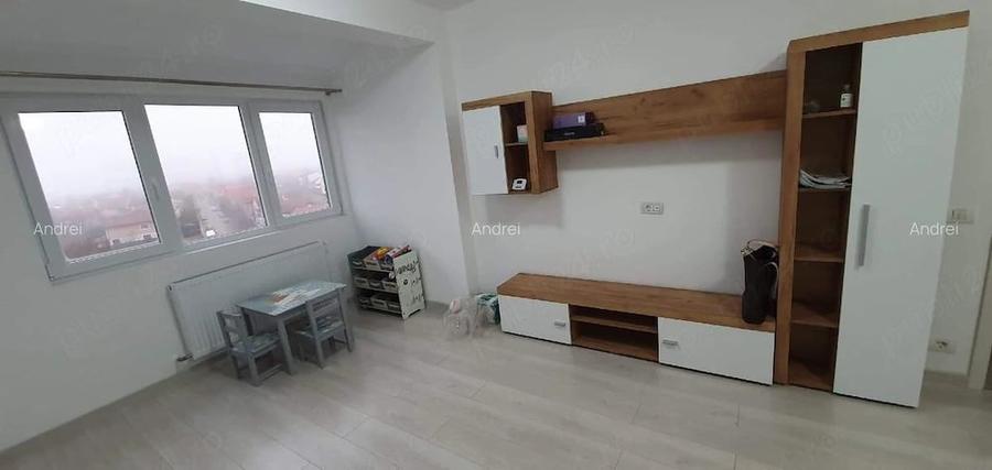 Garsonieră decomandată în Buziașului