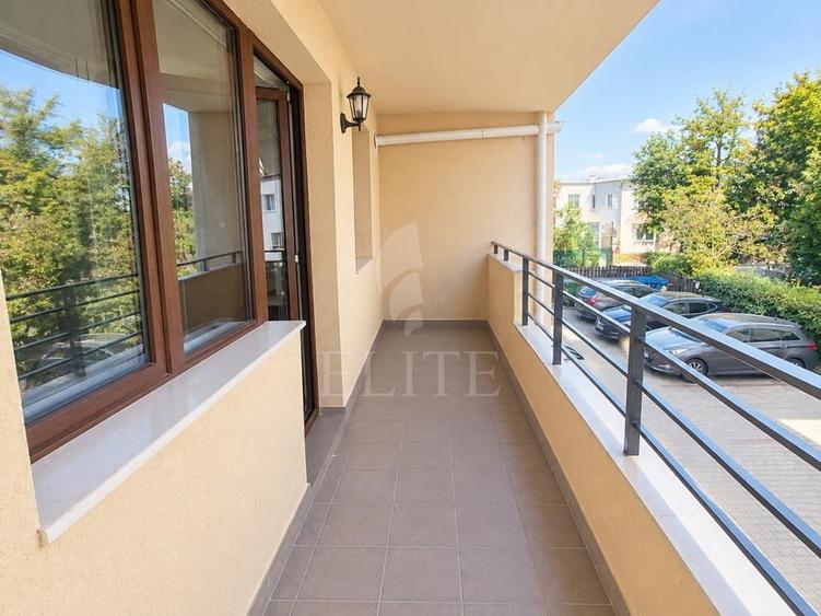 Apartament cu 3 camere semidecomandat în Andrei Mureșanu