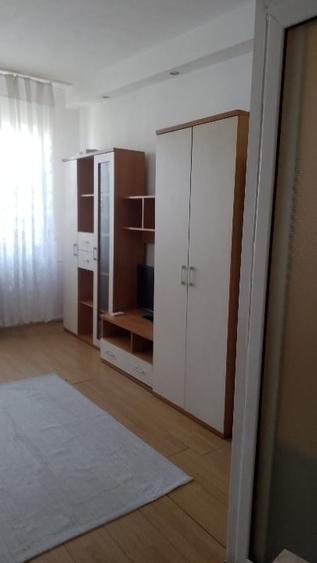 Garsonieră nedecomandată, mobilată în Gara