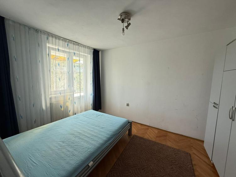 Apartament cu 2 camere semidecomandat în Ultracentral