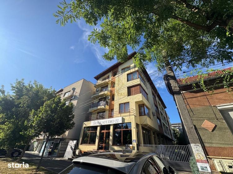 Apartament cu 3 camere în Central