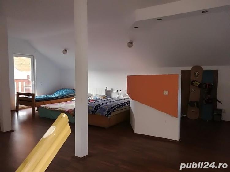 Casă cu 5 camere cu Teren 500 Mp în Central