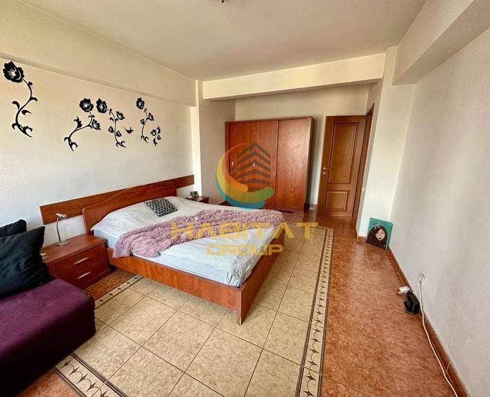 Apartament cu 2 camere semidecomandat, mobilat în Centrul Civic