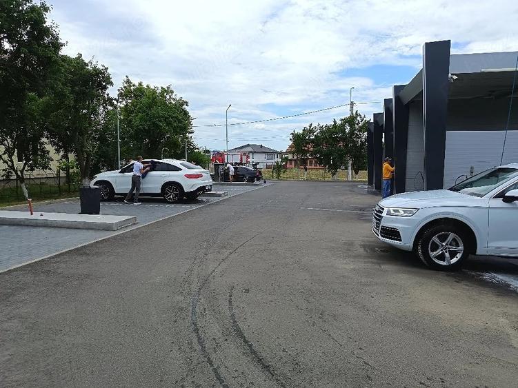 Casă cu 4 camere cu Teren 2741 Mp în Jebel