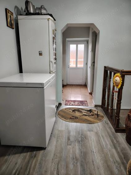 Casă cu 3 camere în Central