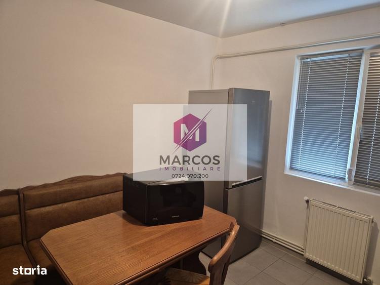 Apartament cu 2 camere semidecomandat, mobilat în Moroasa 2
