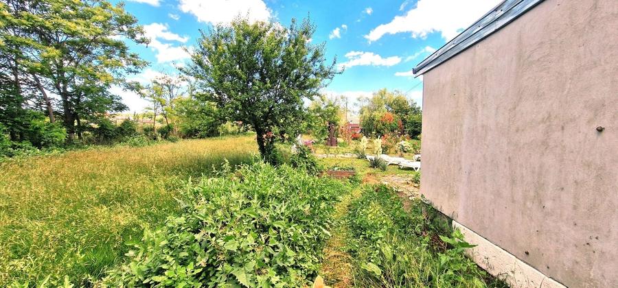 Casă individuală cu 3 camere cu Canalizare în Tuzla
