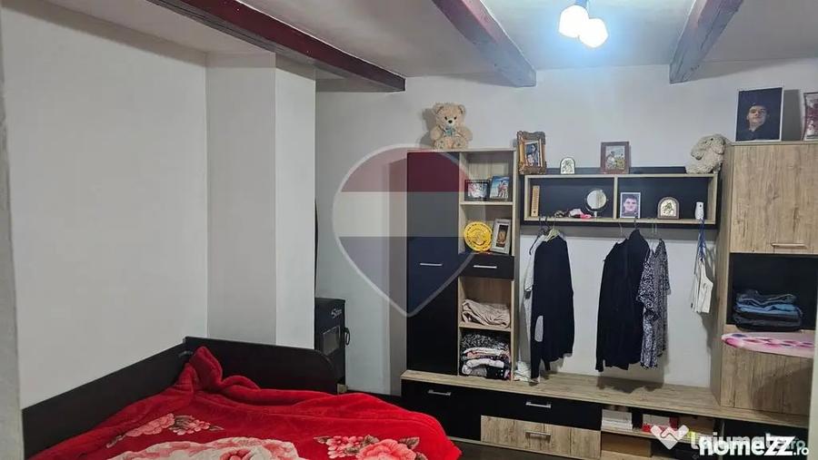 Casă cu 3 camere cu Teren 1043 Mp în Dochia