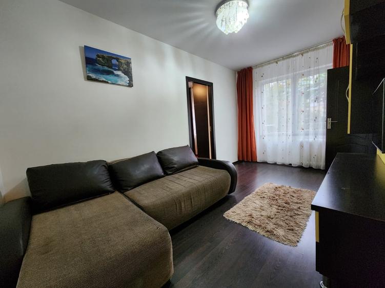 Apartament cu 2 camere nedecomandat în Tătărași