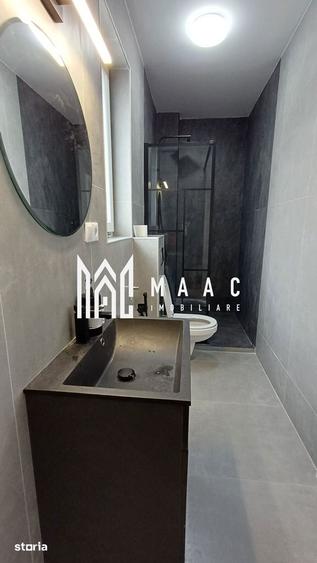 Casă cu 5 camere cu Teren 250 Mp în Cristian