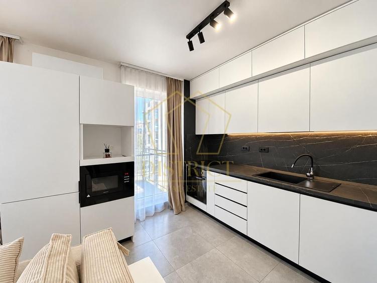 Apartament cu 3 camere decomandat, mobilat în Lipovei