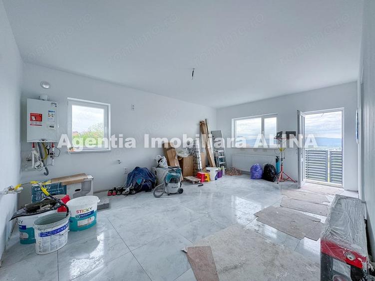 Casă cu Teren 600 Mp în Vulcan