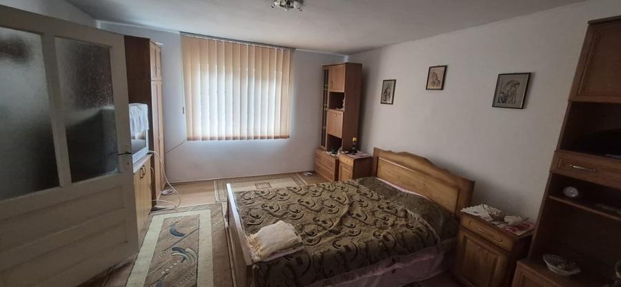 Casă individuală cu 4 camere cu Canalizare în Prundu Bârgăului