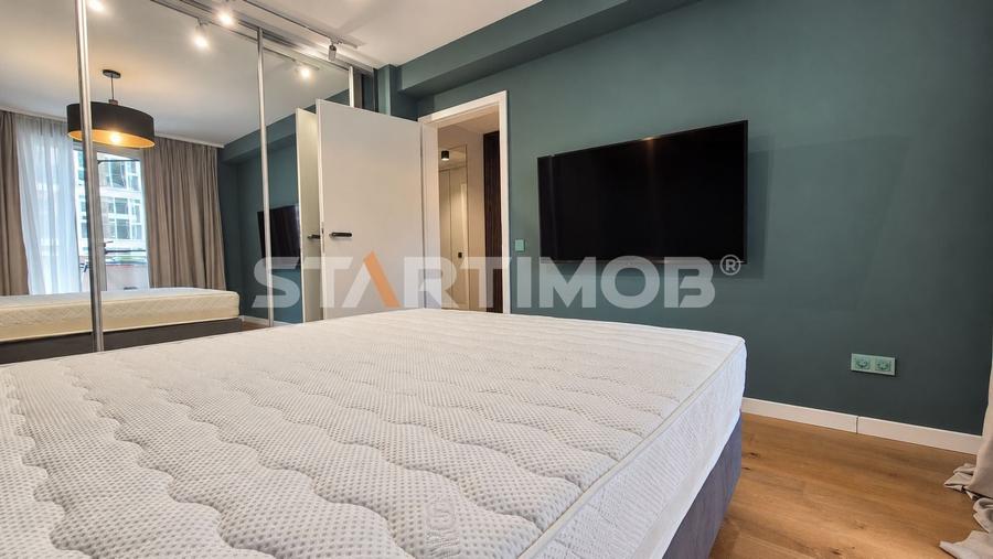 Apartament cu 2 camere decomandat, mobilat în Tractorul