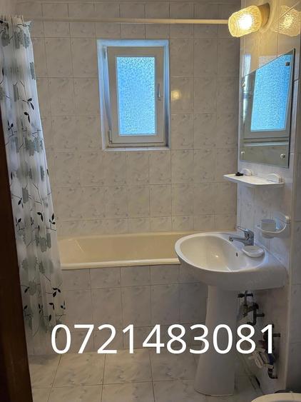 Apartament cu 3 camere decomandat în Vatra Luminoasă