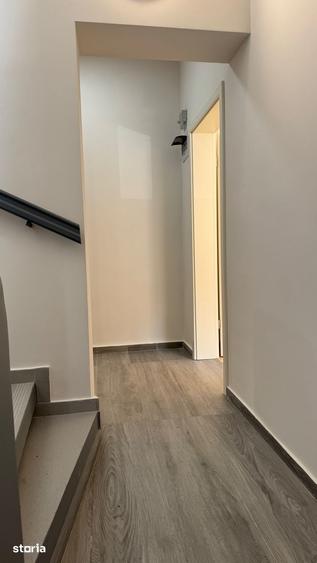 Casă cu 9 camere cu Teren 120 Mp în Cantemir
