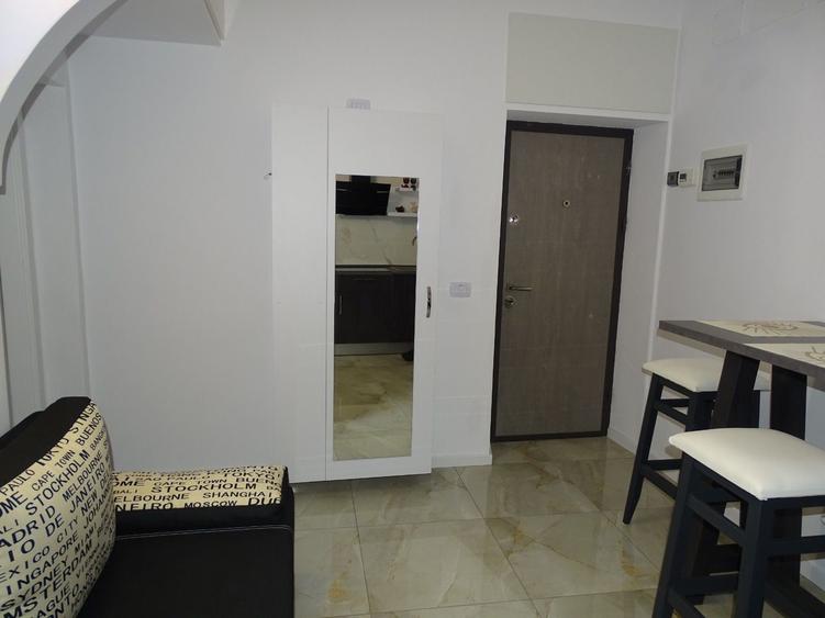Inchiriez ultracentral-apartament modern - 7