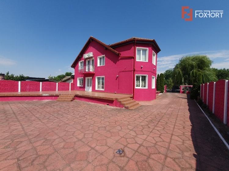 Casă individuală cu 5 camere cu Garaj în Denta
